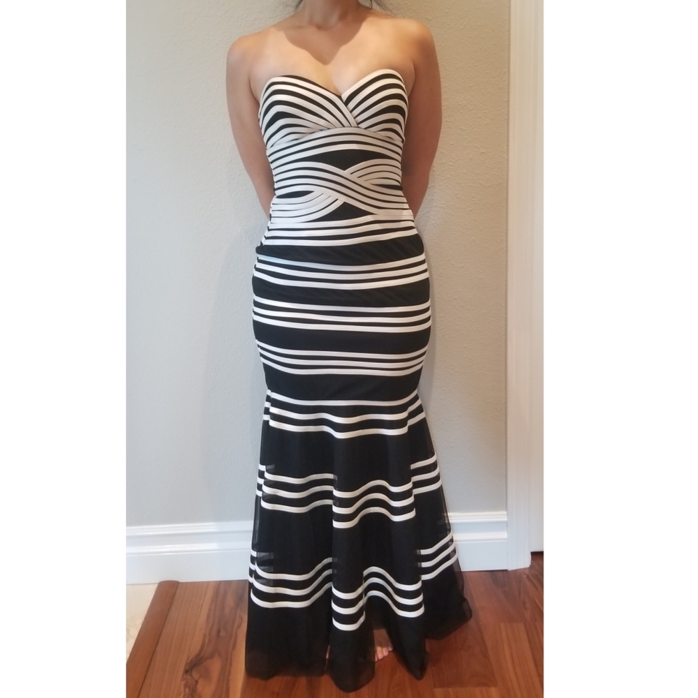 Black and White Strapless Mermaid Dress